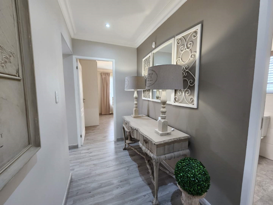 3 Bedroom Property for Sale in Vakansieplaas Western Cape